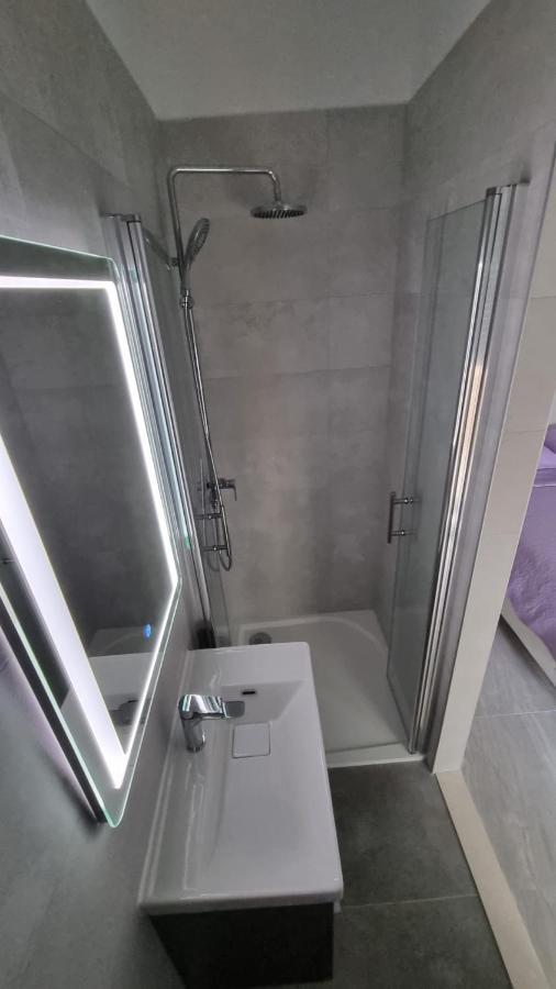 Room Airport Split Каштела Экстерьер фото